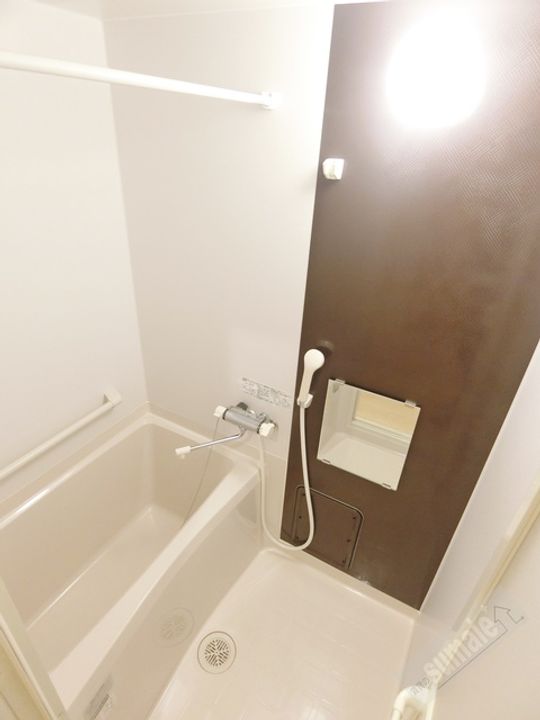 クレイノ令和の風呂