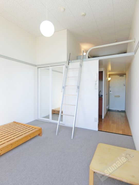 レオパレスTASLAGEの内装