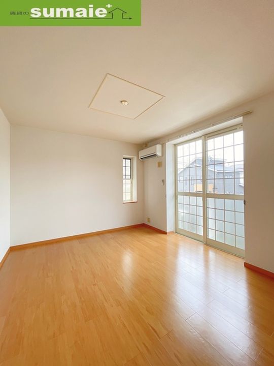 シャン・ド・フルールⅡの内装