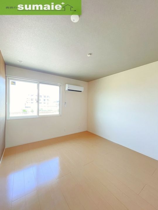 D−roomシルクマムBの内装