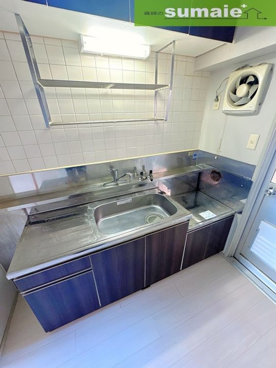 メゾンクロダ壱番館205のキッチン