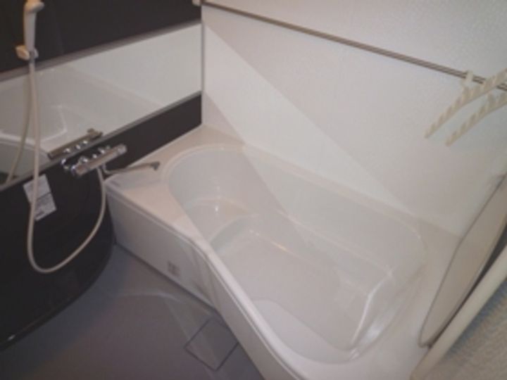 サウスメゾンエーデルワイスの風呂