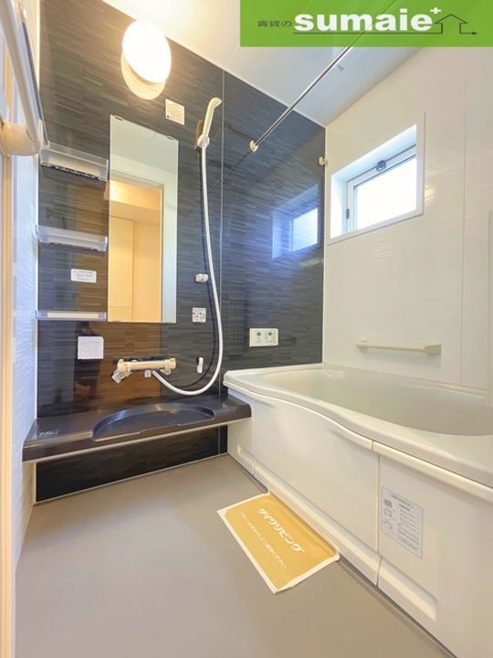 ファミーユ0102の風呂