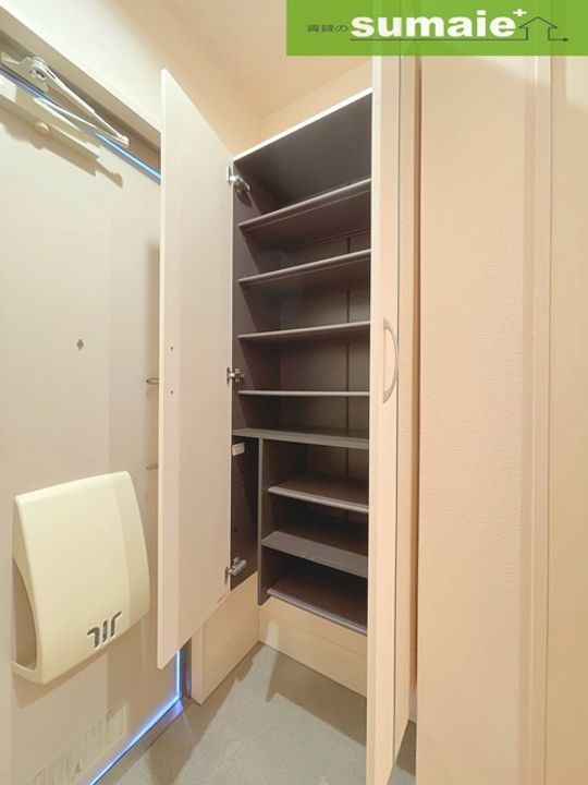 ファミーユ0102のその他画像