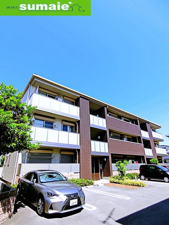 シャーメゾン砂山南の外観