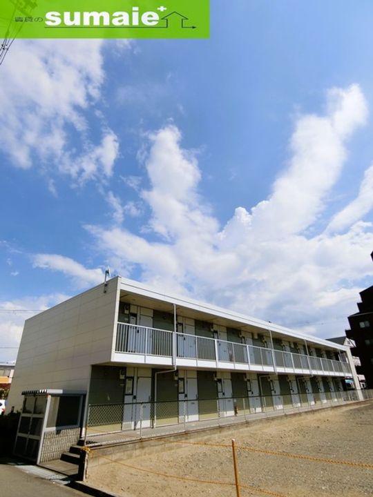 レオパレス土佐町の外観