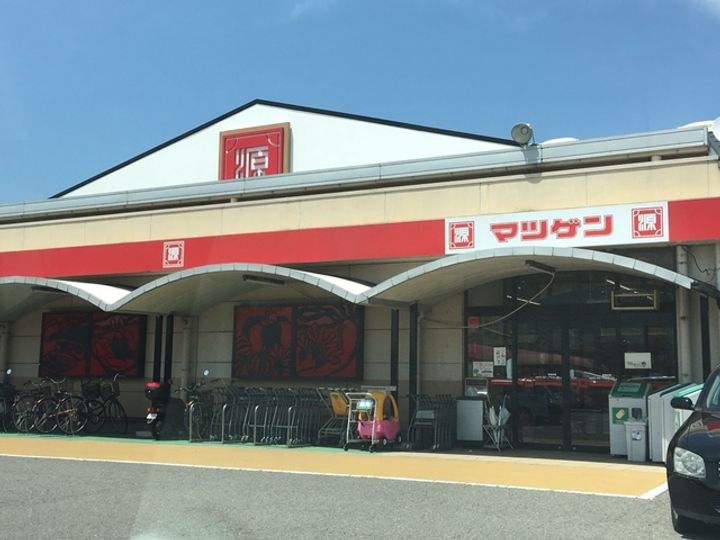リッチェ・ツリーの周辺