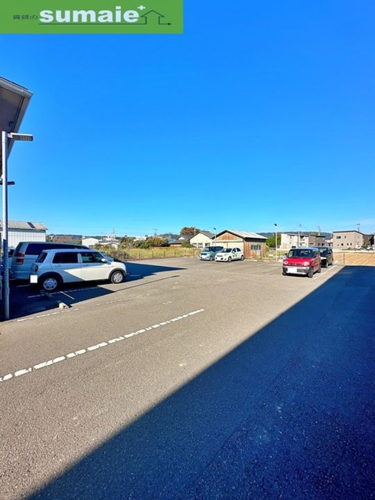 イソラ フェリジェのその他画像