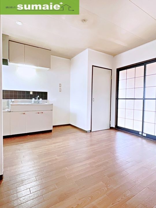 タウニィ塩屋Bの内装