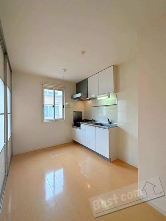 ヴィラ・シャロムB棟の内装