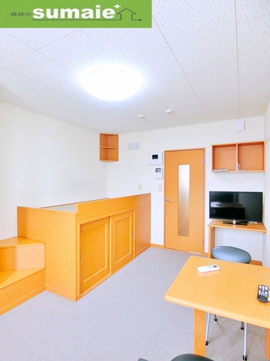 レオパレス楠見中の内装