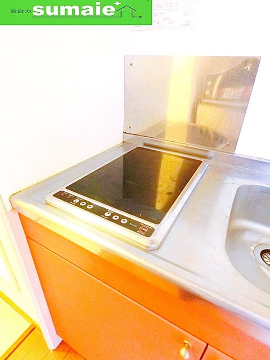 レオパレスセントラル島崎のキッチン