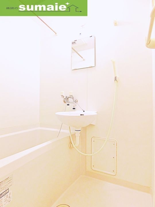 レオパレスセントラル島崎の風呂