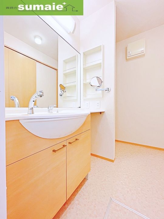 シクルアヴェニューのその他画像