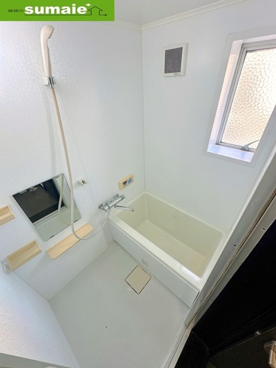 アベニュー楠見の風呂