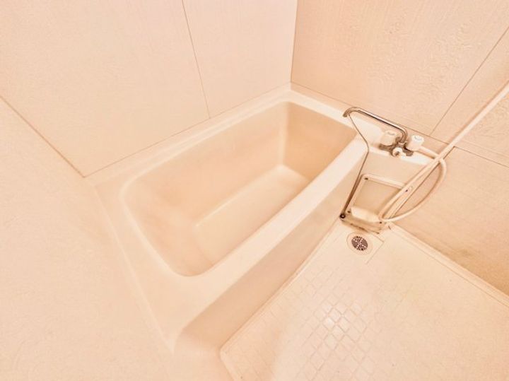 シャトー林の風呂