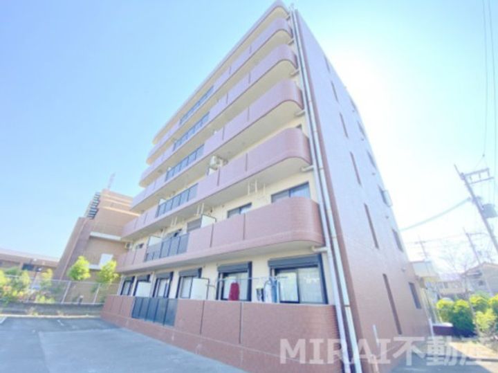 グランキーファーの外観