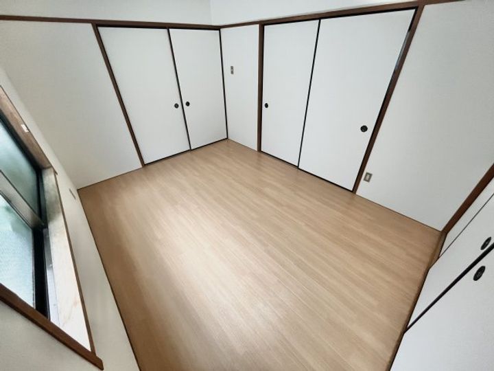ラインプラザ本郷の内装
