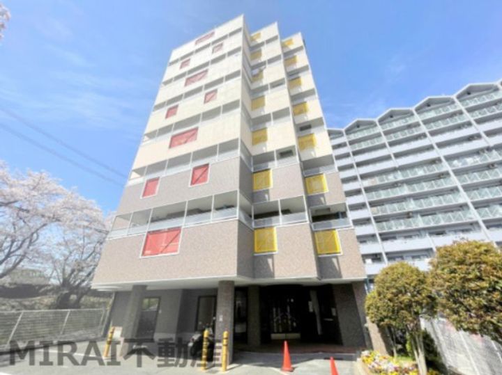 ハイネス石川の外観