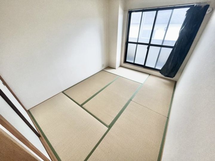 グリーンコート川西の内装