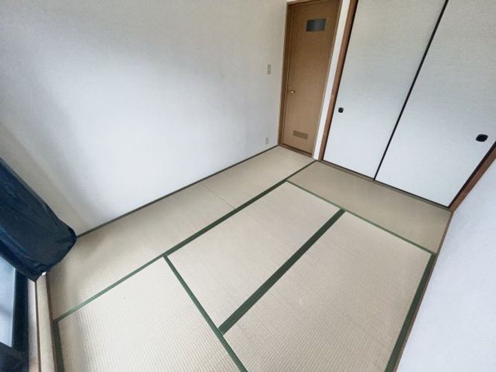 グリーンコート川西の内装