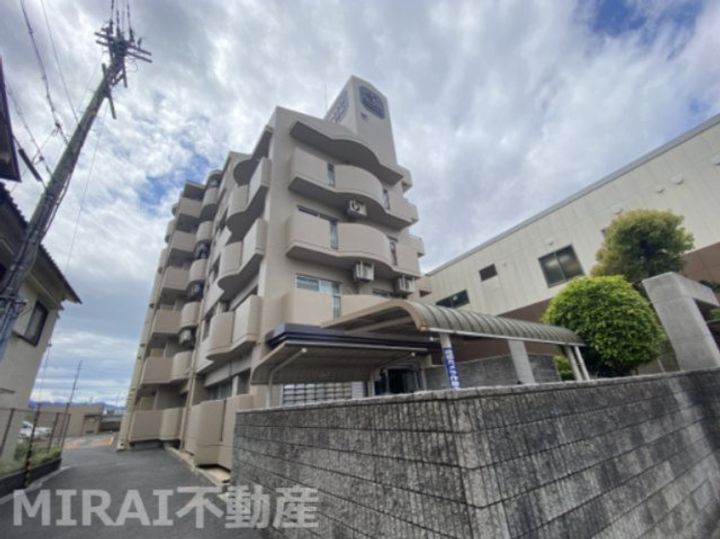 シャルマンフジ富田林の外観