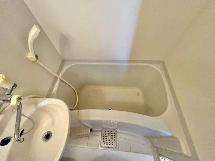 プチモンティの風呂