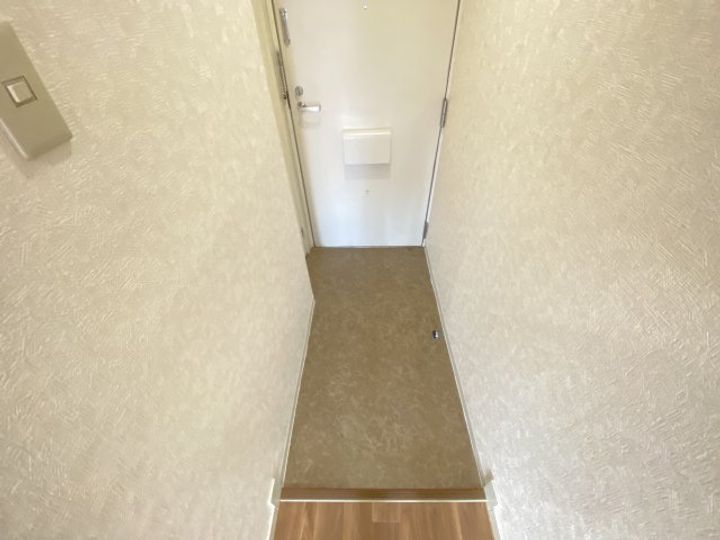 さんさん軽里の玄関