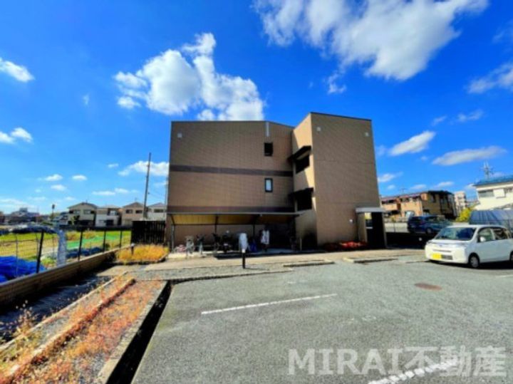 ソレーユ松村の外観