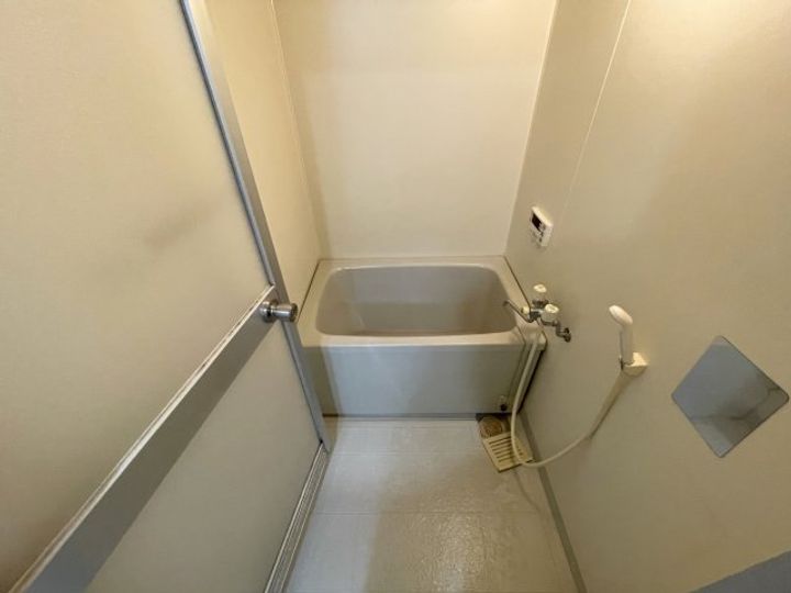 ソレーユ松村の風呂