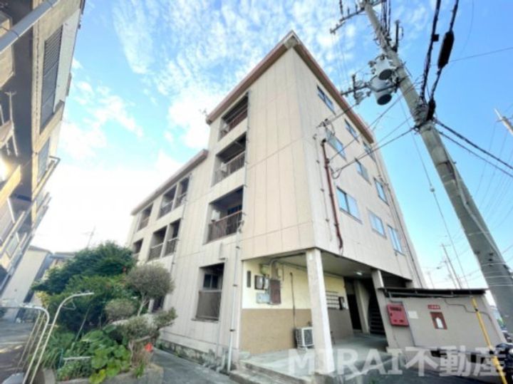 福田コーポの外観