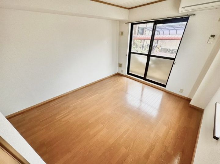 ヴィエントの居間