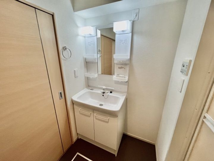 アザレーアⅡのその他画像