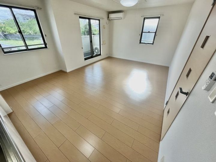 アザレーアⅡのその他画像