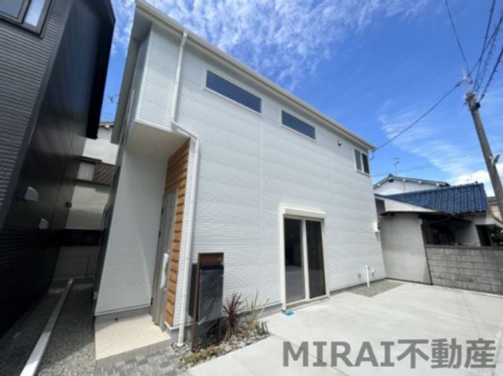 大阪府松原市東新町1丁目(一戸建)の賃貸物件の外観