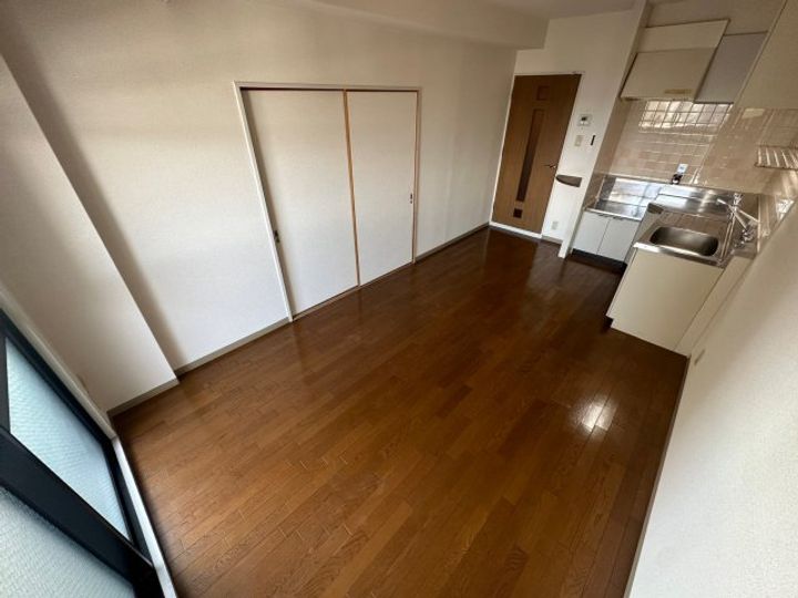 ザウバーベルクの居間