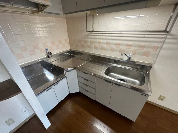 ザウバーベルクのキッチン