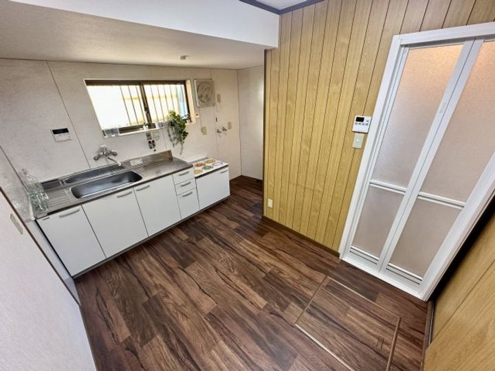 大阪府羽曳野市伊賀6丁目(一戸建)の賃貸物件の居間