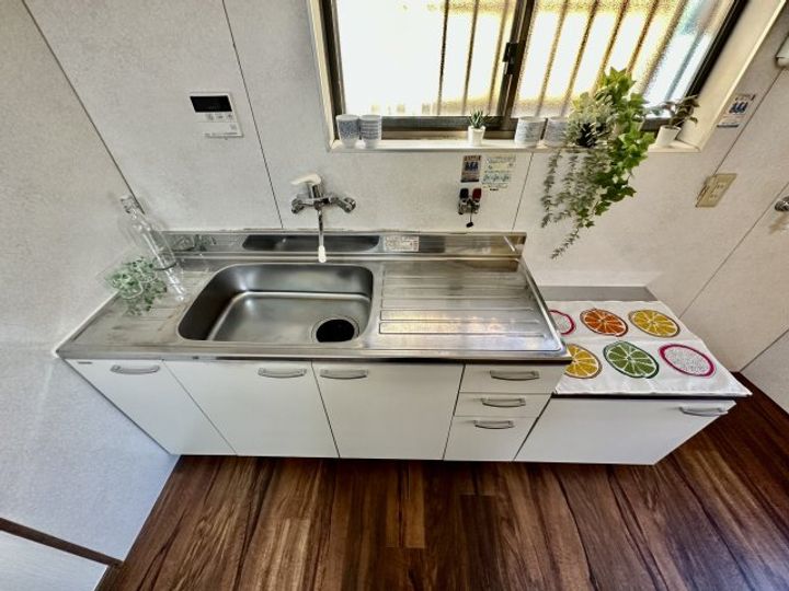 大阪府羽曳野市伊賀6丁目(一戸建)の賃貸物件のキッチン