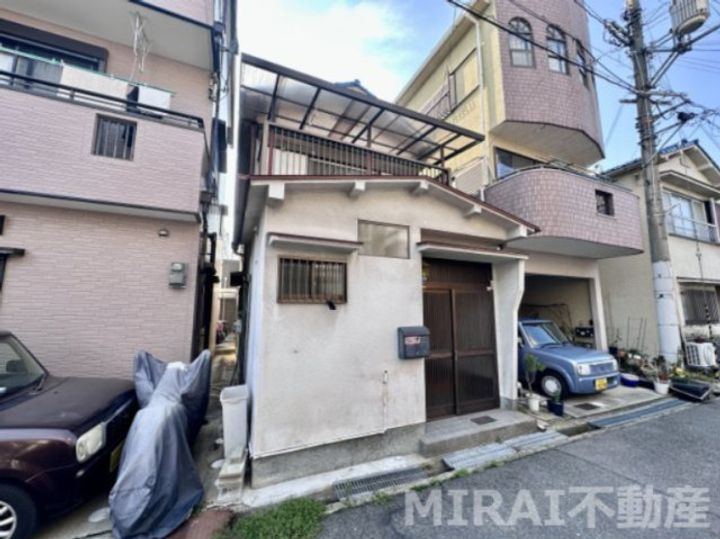 大阪府羽曳野市野(一戸建)の賃貸物件の外観