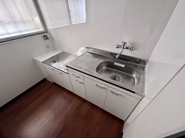 大阪府羽曳野市野(一戸建)の賃貸物件のキッチン