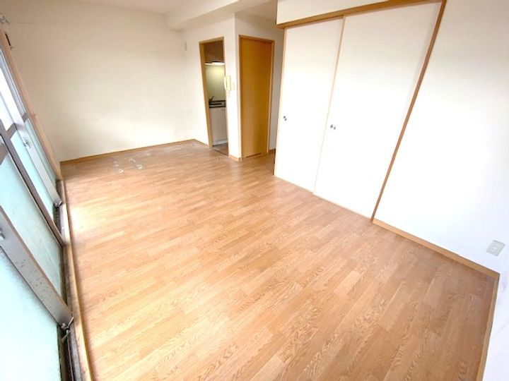 エクセレントの居間