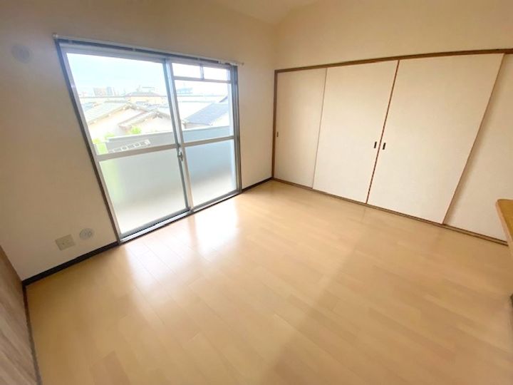 リバーサイド藤井寺の居間