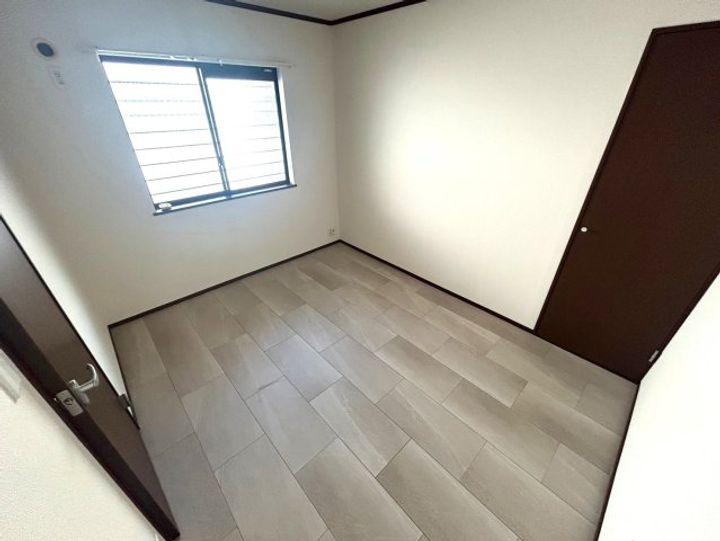 新栄プロパティー古市Ⅱの内装