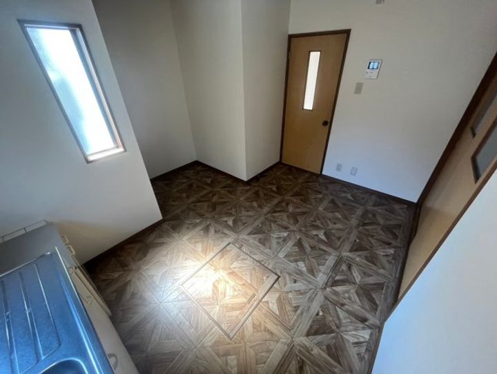 大阪府松原市田井城2丁目(一戸建)の賃貸物件の居間