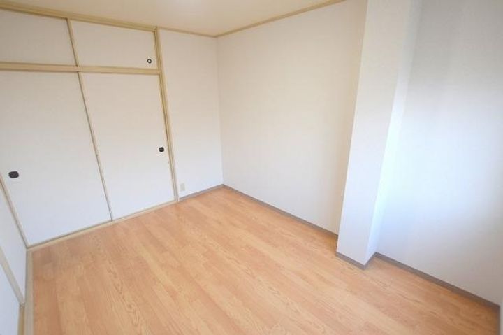 大栄ハウスの寝室