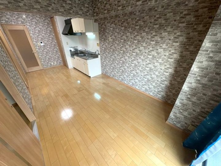 ルミエール藤井寺の居間