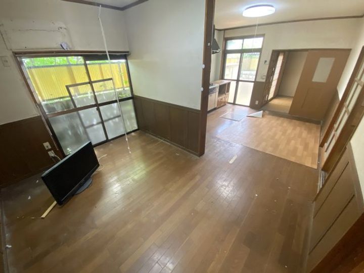 大阪府羽曳野市島泉5丁目(一戸建)の賃貸物件の居間