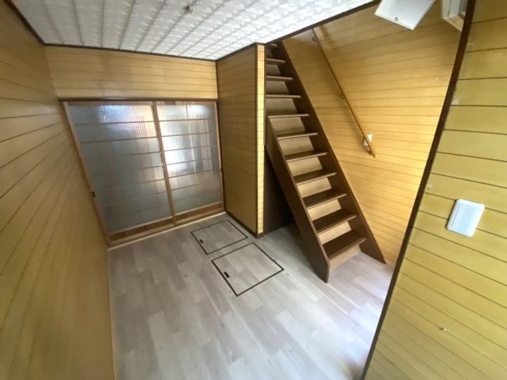 大阪府松原市高見の里6丁目(一戸建)の賃貸物件の居間