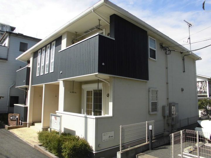 カレント Bの外観